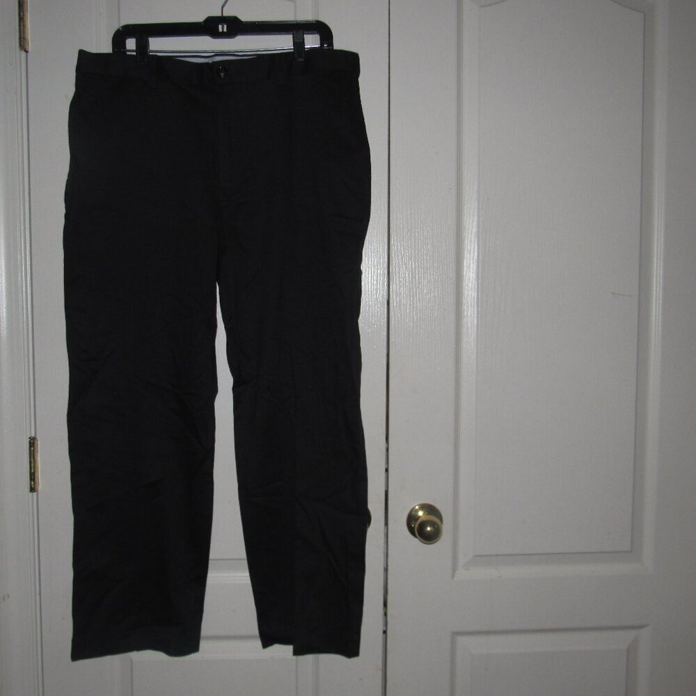 NWT SAVANE Men’s Performance Chino Stretch No Iron Black Straight Pants Waist 36
